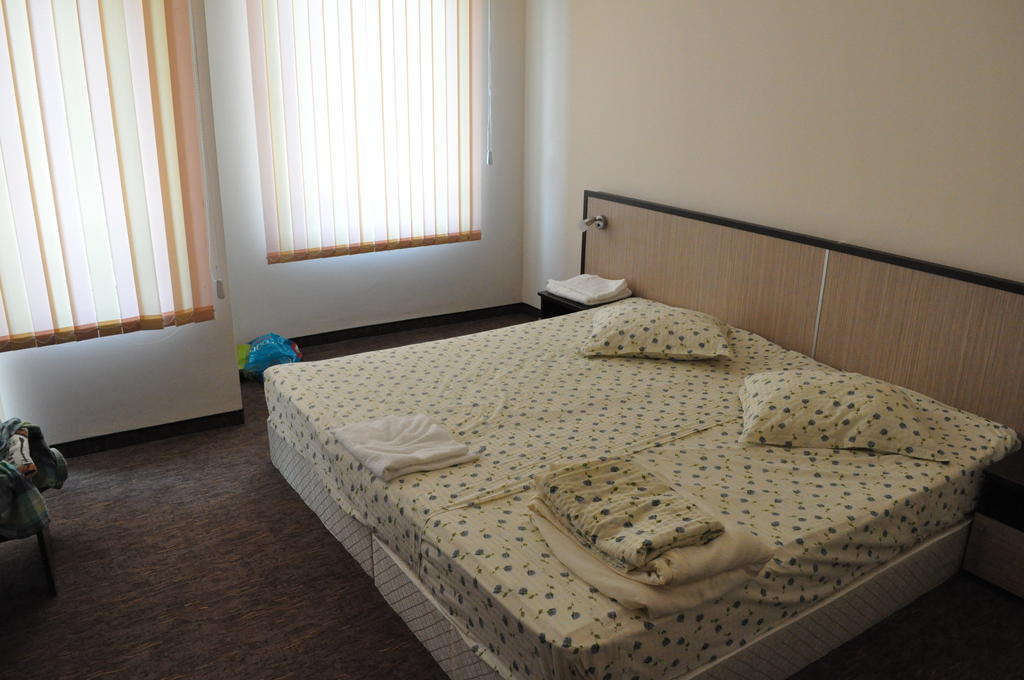 St. George Apartments Misivri Oda fotoğraf
