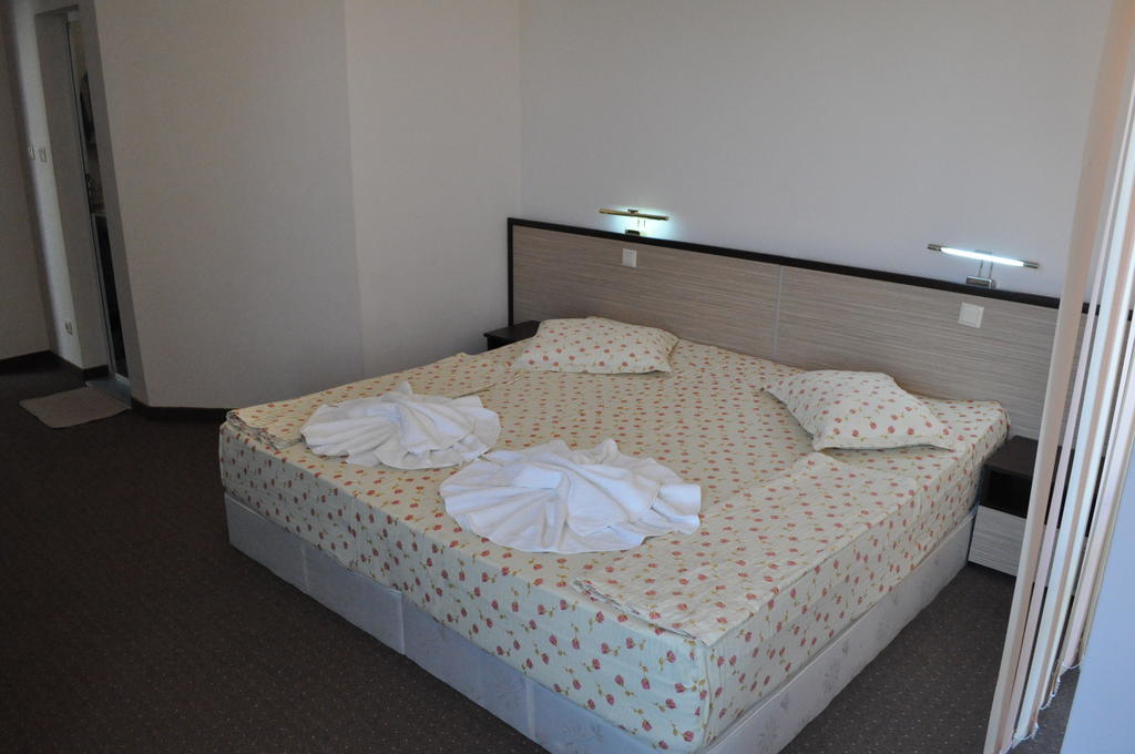 St. George Apartments Misivri Oda fotoğraf