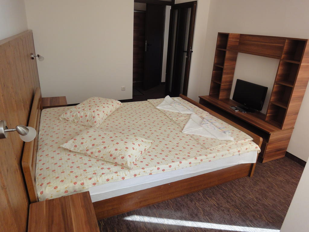 St. George Apartments Misivri Oda fotoğraf
